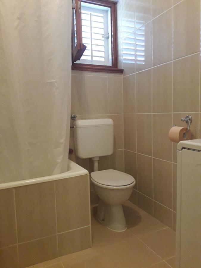 Goga Apartment Petrcane Ngoại thất bức ảnh